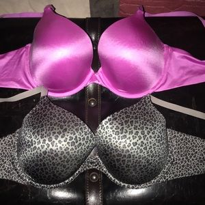 Maidenform Bra’s Size 38D